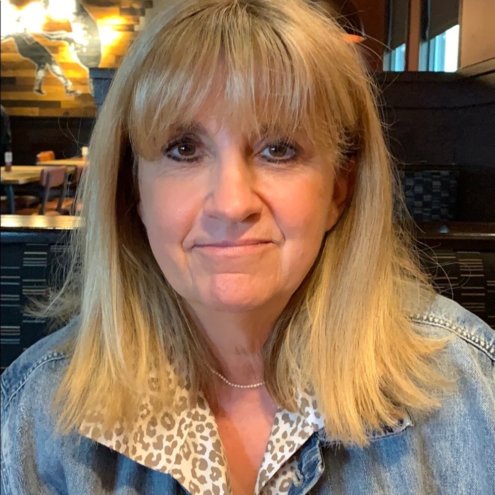 Meet your Posher, Robbi